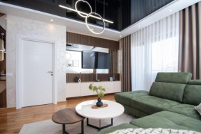 Hemingway LUX